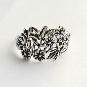Floral Vine Silver Tone Openwork Ring - Women's Jewelry